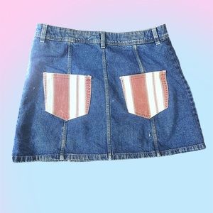 Denim skirt with pocket detail